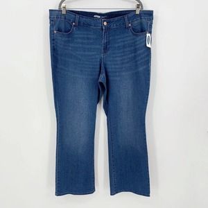 Old Navy Kicker Bootcut Plus Size 28 Short Medium Wash High Rise Stretch Zip Fly